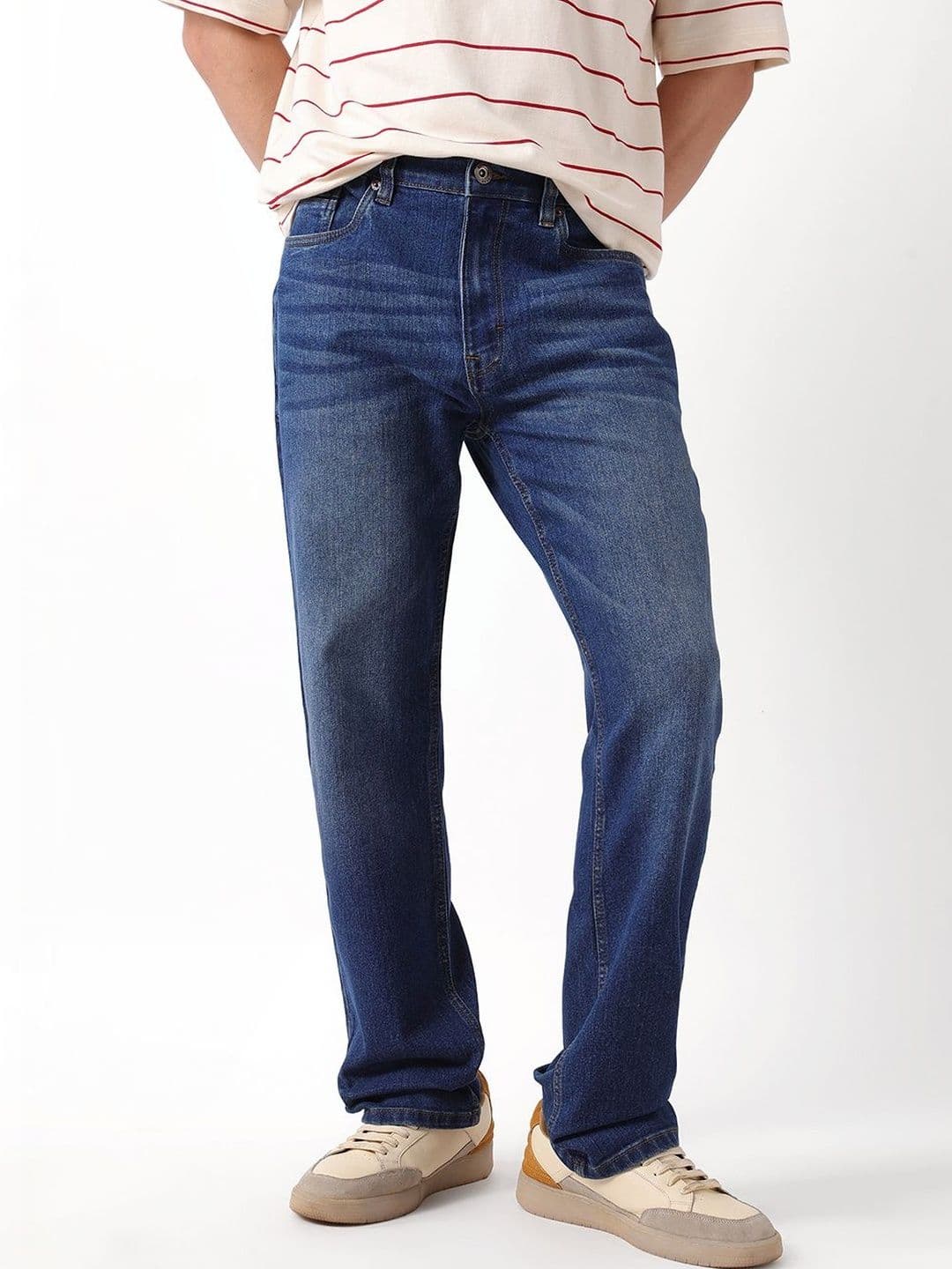 THE BEAR HOUSE Men Light Fade Straight Fit Mid-Rise Jeans - view 1