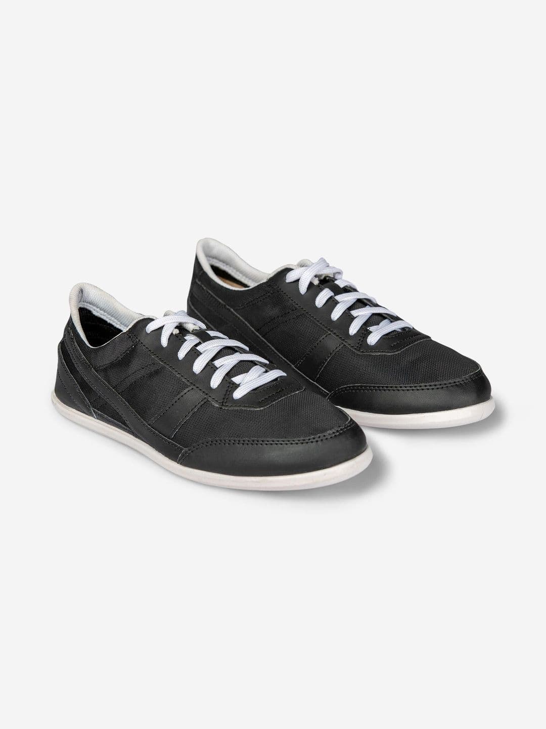 Decathlon Men Textile Training or Gym Shoes - view 1
