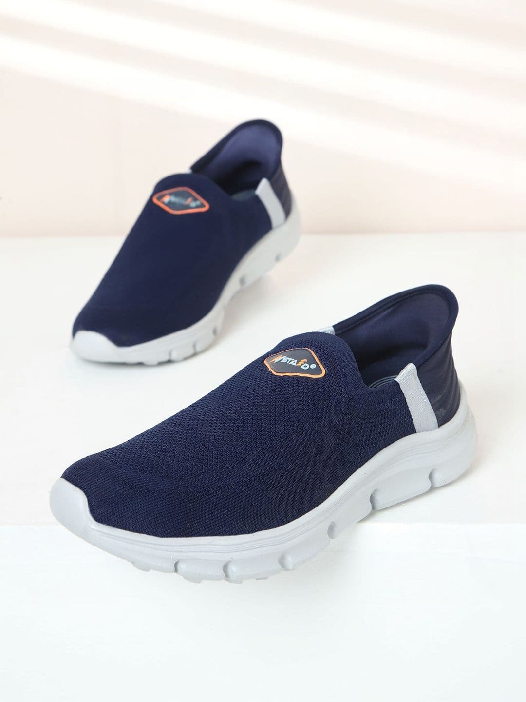 STAED Men Mesh Walking Shoes - view 1