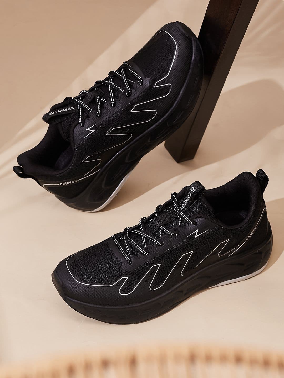 Campus DATRO Men Mesh Running Shoes - view 1