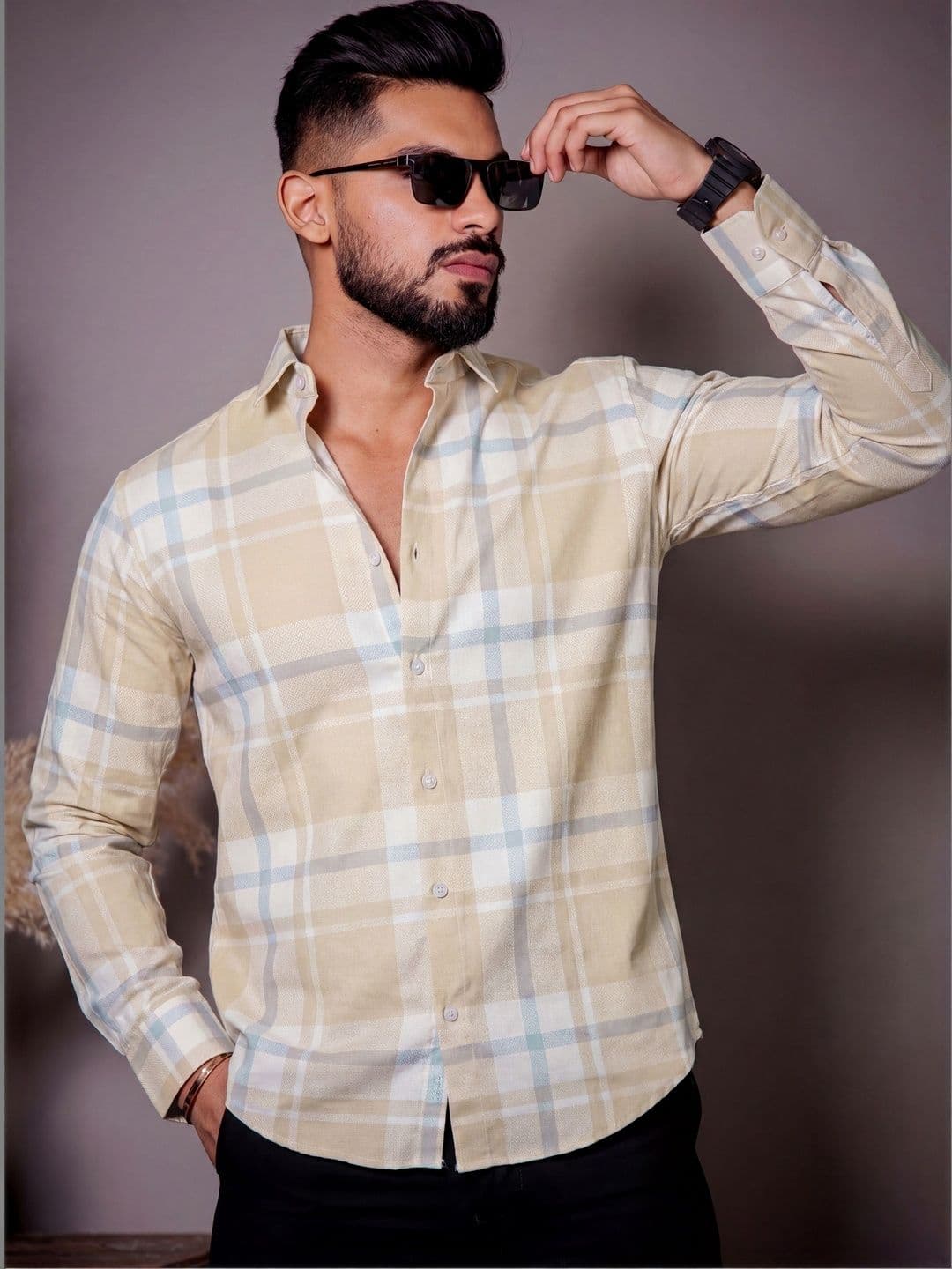 Mantonix Men Standard Checked Casual Shirt - view 1