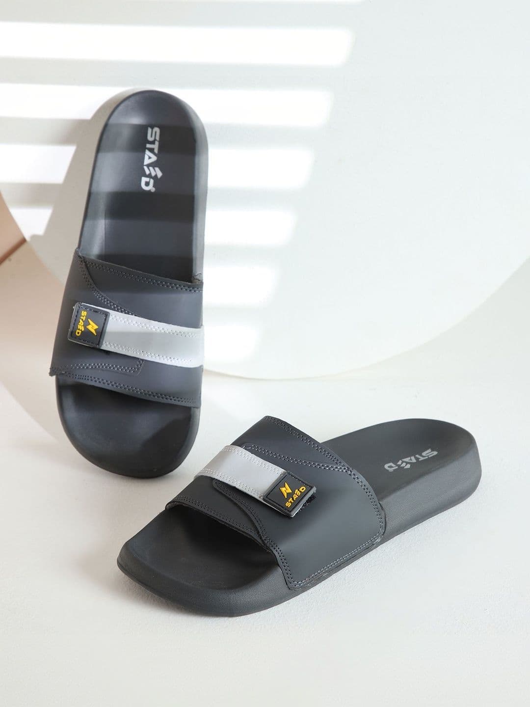 STAED Men Colourblocked Sliders - view 1