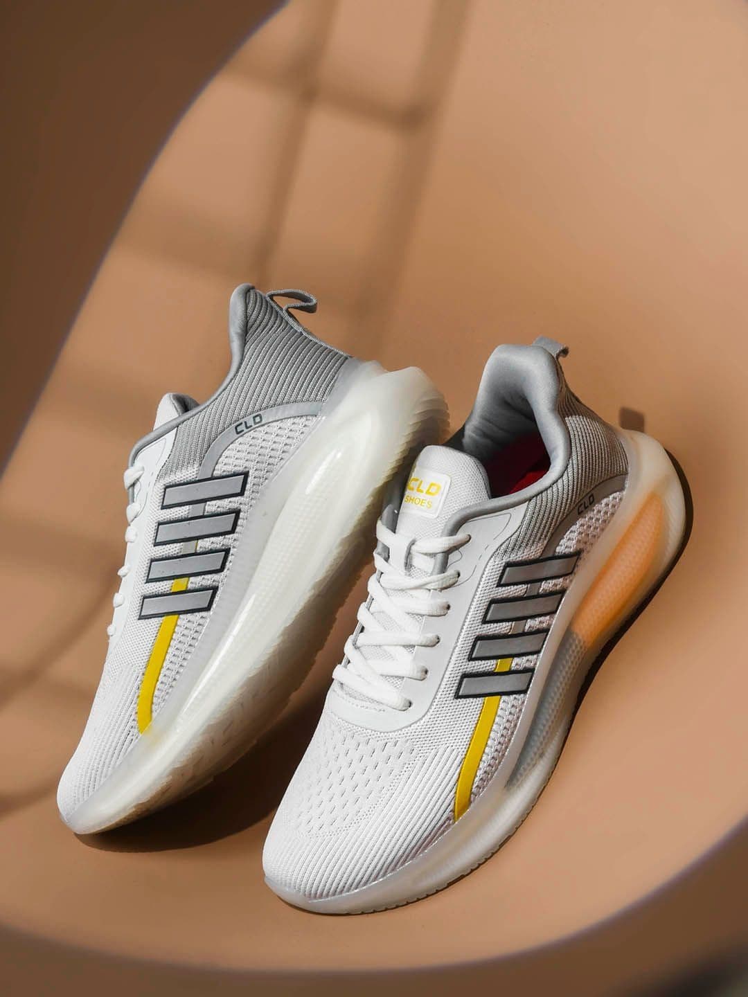 CLD Men Mesh Running Shoes - view 1