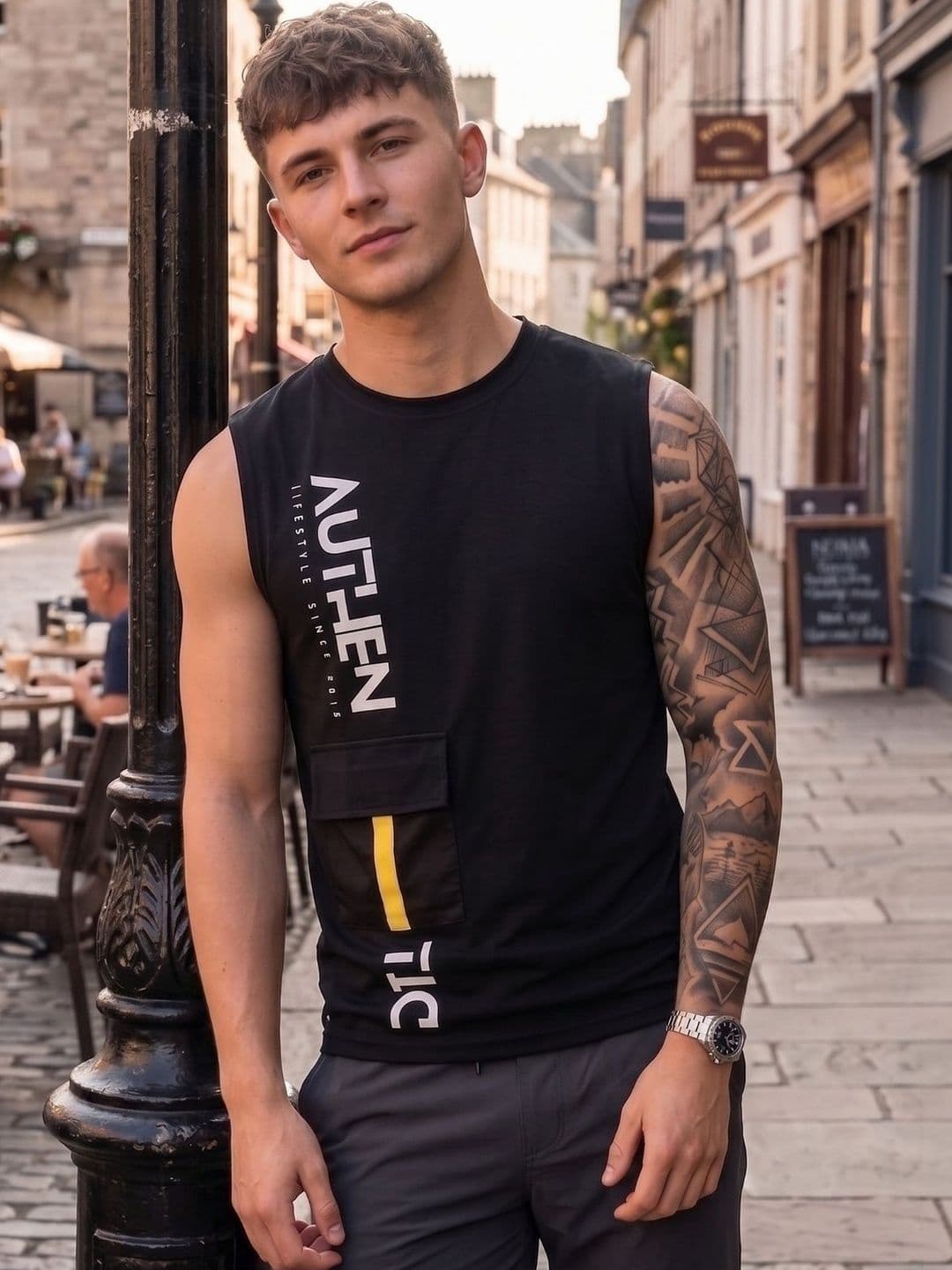 Looks United Printed Tank - view 1