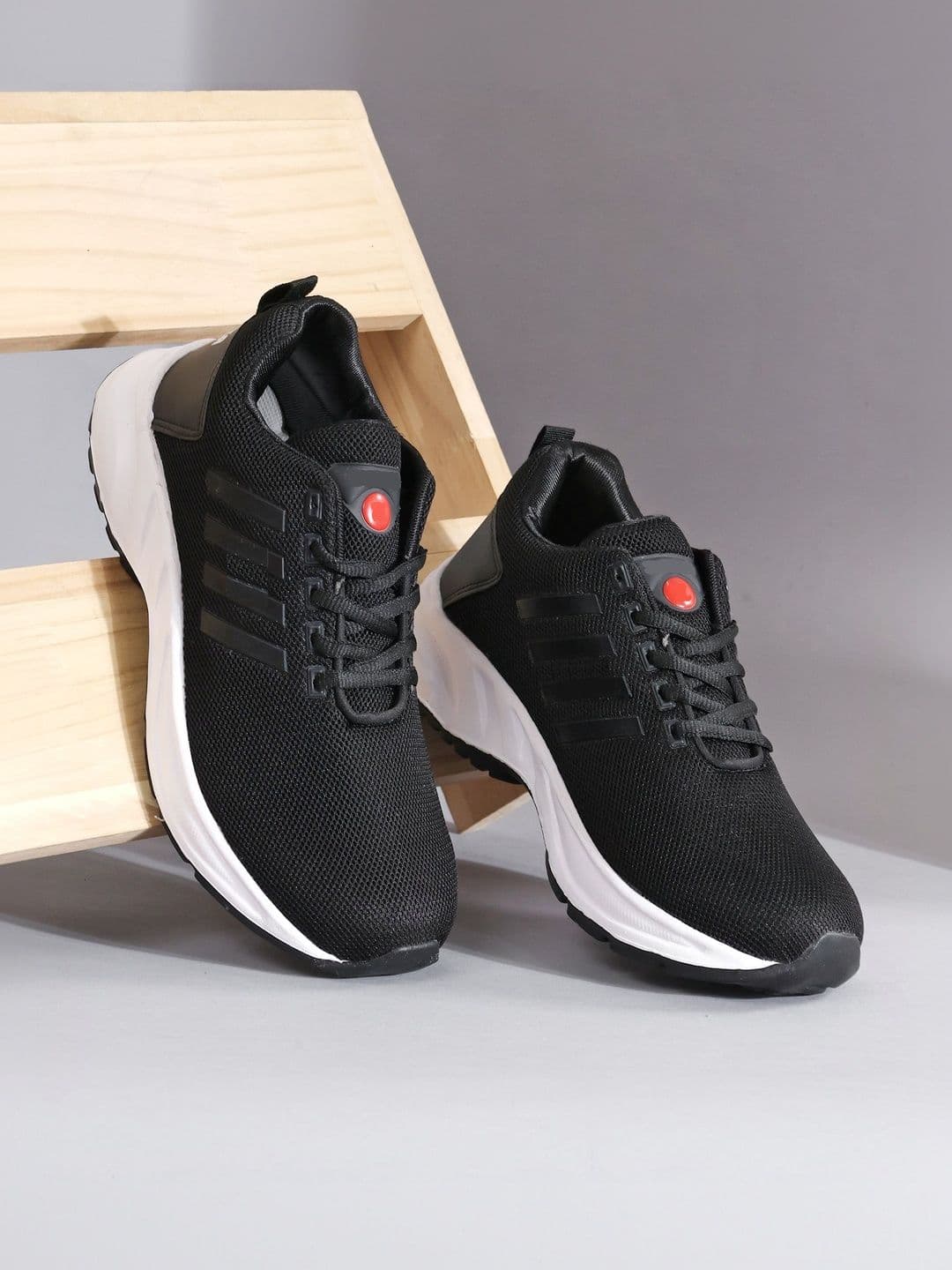 Begone Men Mesh Running Non-Marking Shoes - view 1