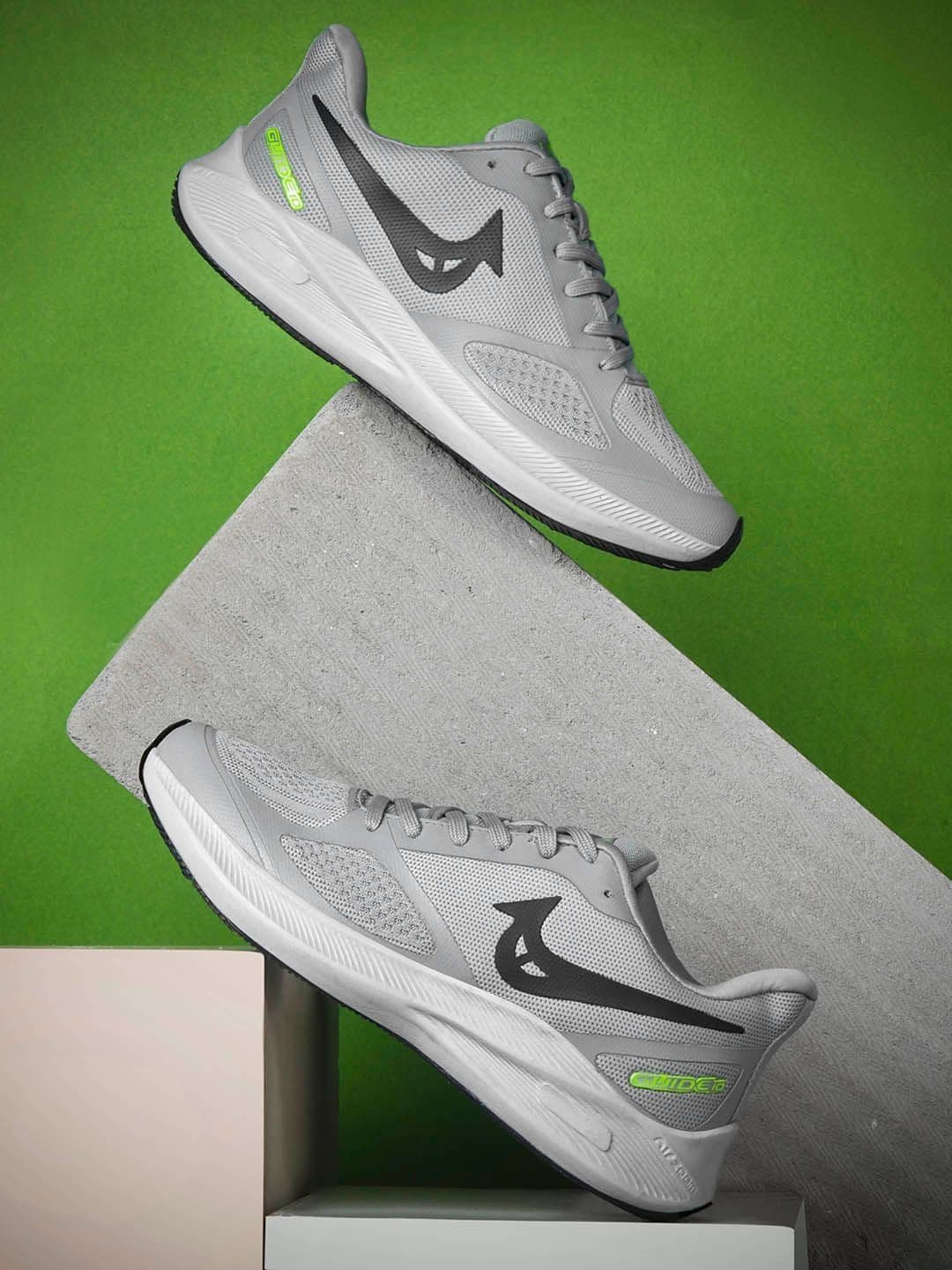 CLD Men Mesh Running Shoes - view 1