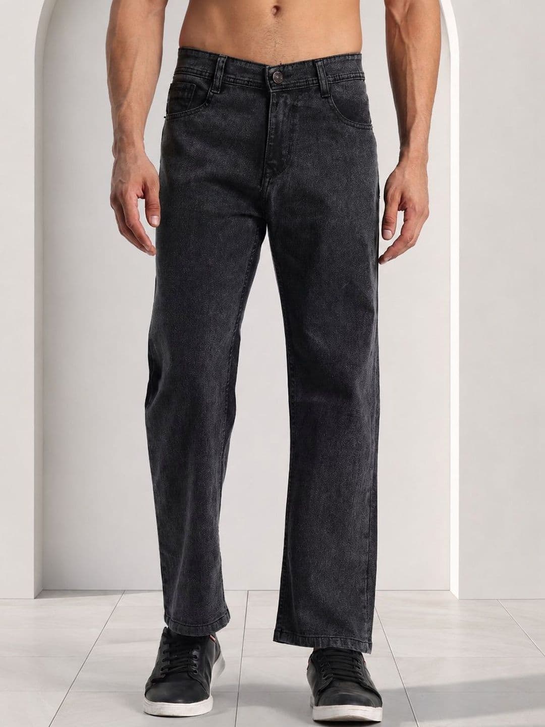 SYNZO Men Comfort Relaxed Fit Mid-Rise Jeans - view 1