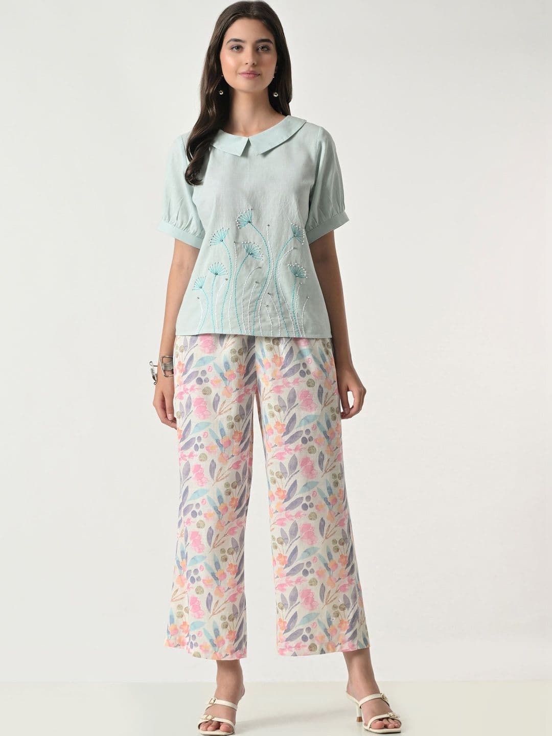 Moda Rapido Women Floral Printed Flared Cropped Palazzos - view 1