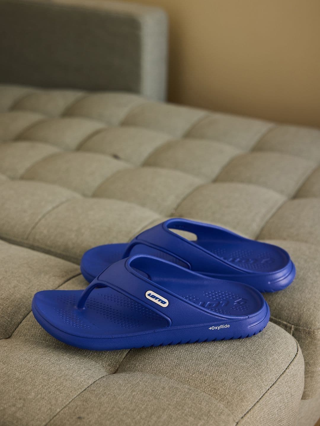 Lotto Men Momentum Blue Flip Flops - view 1