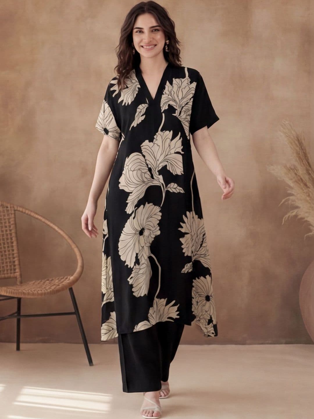 BLACK & BLAH BLAH Women Floral Printed Floral Kurta - view 1