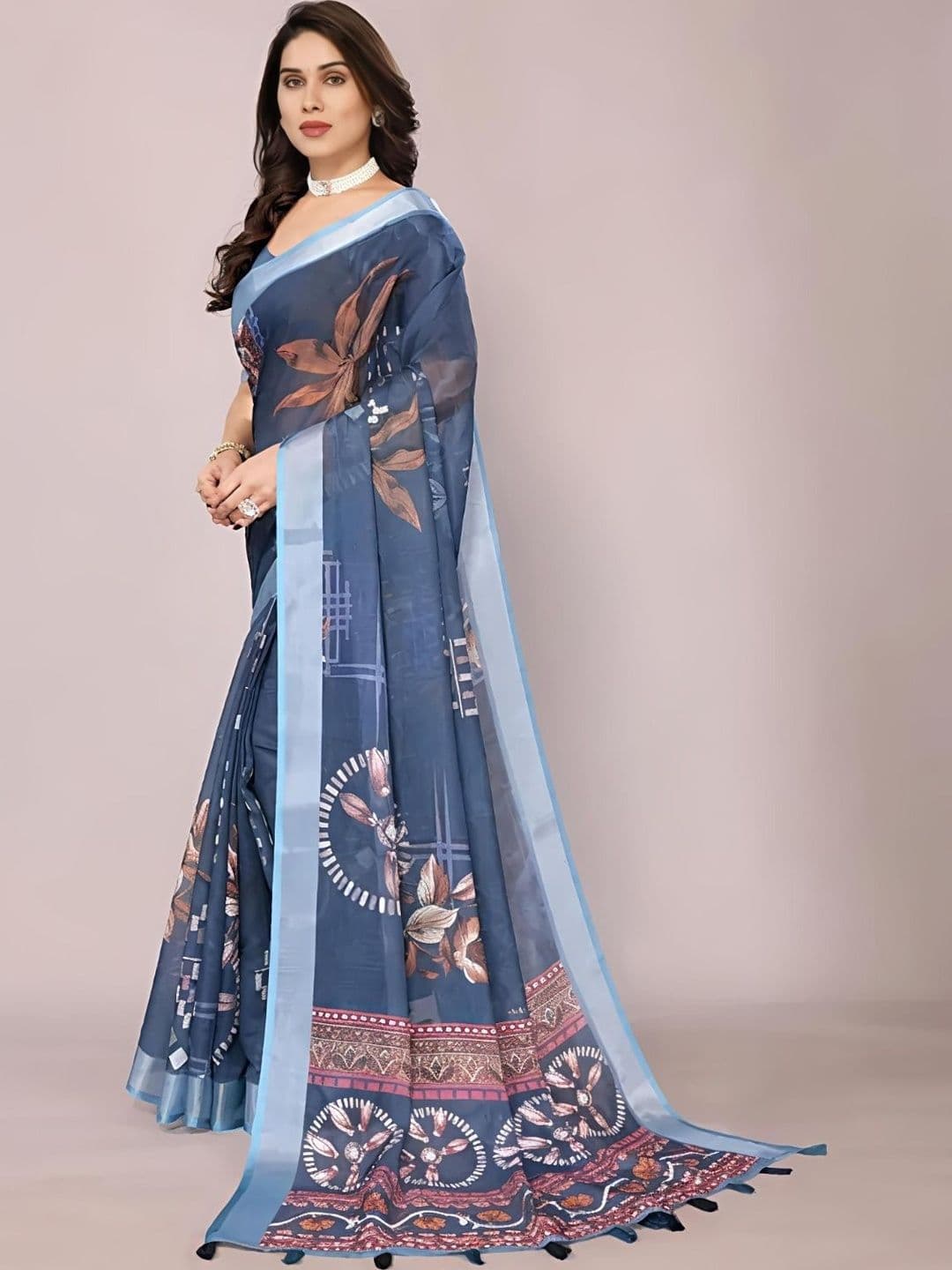 DarKau Floral Cotton Blend Fusion Saree - view 1