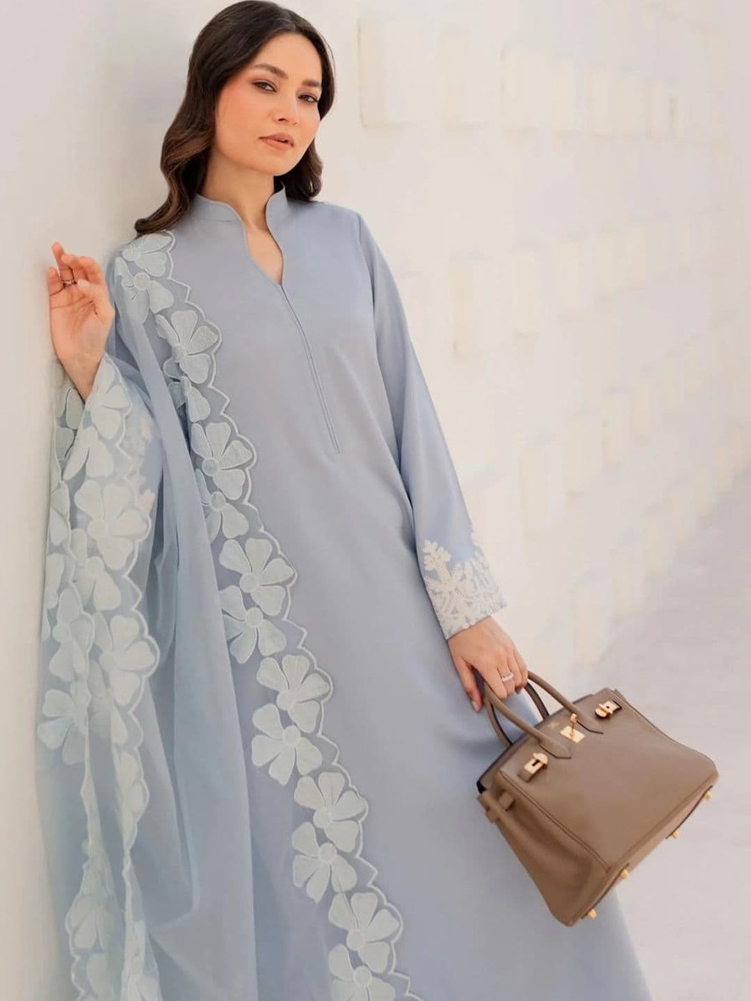 Sangria Women Floral Regular Thread Work Chanderi Silk Kurta with Trousers & With Dupatta - view 1