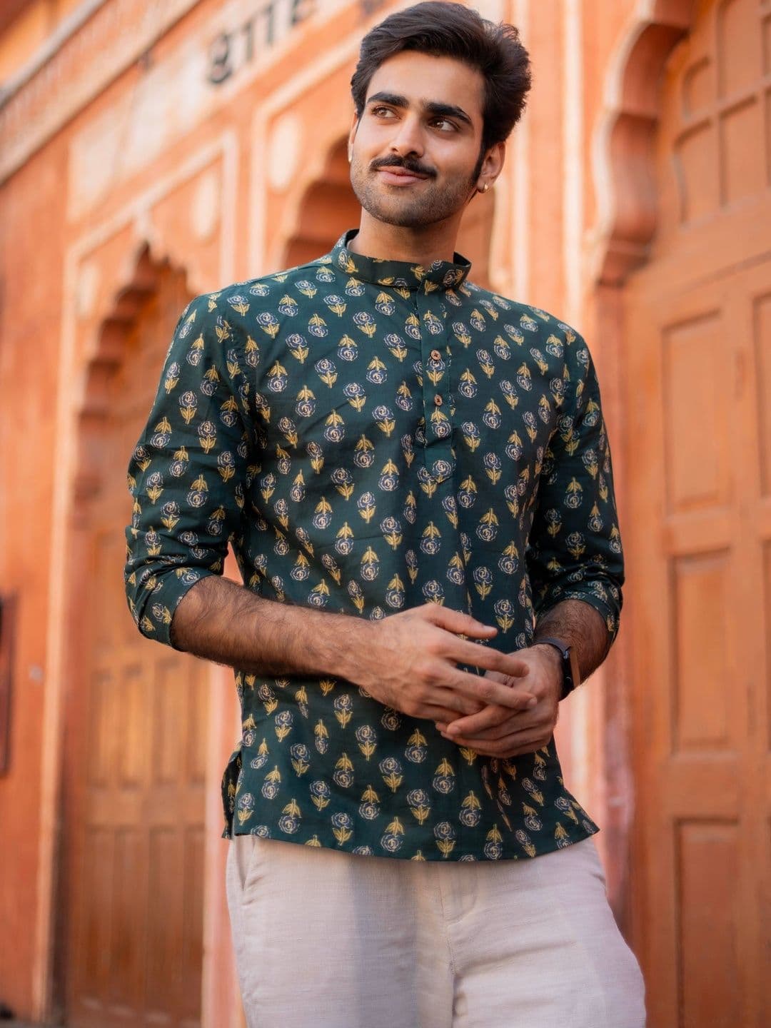Shasak Men Floral Printed Indie Prints Kurta - view 1