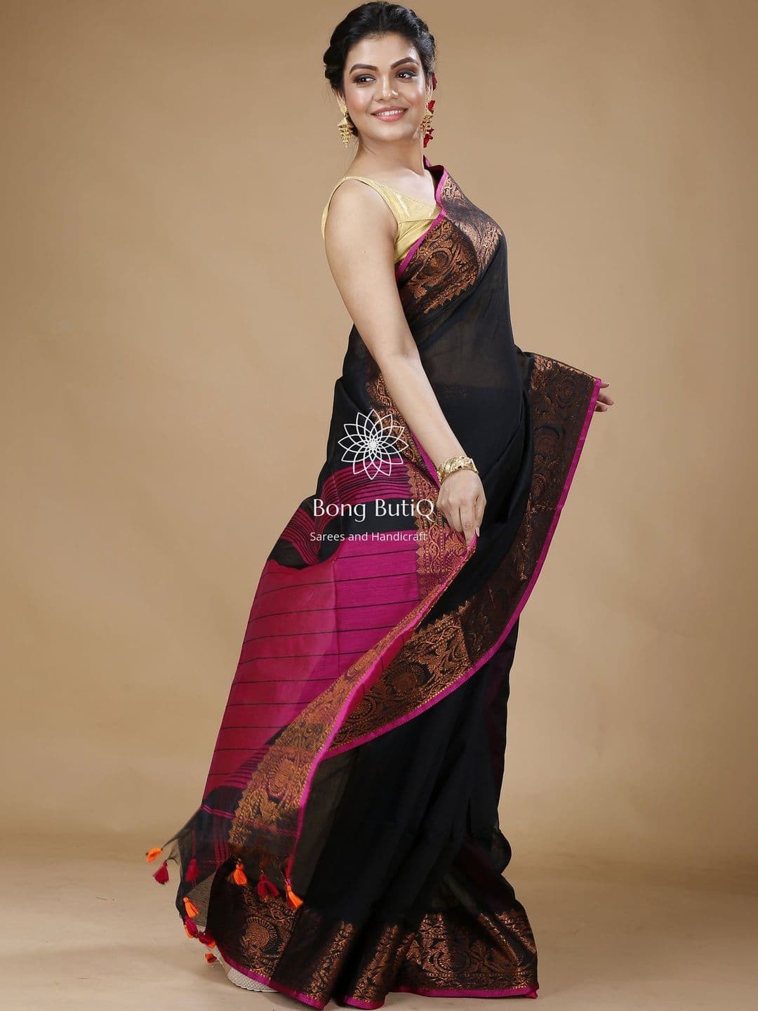Bong ButiQ Striped Zari Silk Cotton Bhagalpuri Saree - view 1