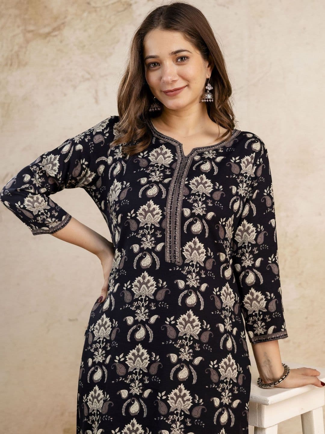 VICENTA Women Ethnic Motifs Printed Thread Work Kurta - view 1