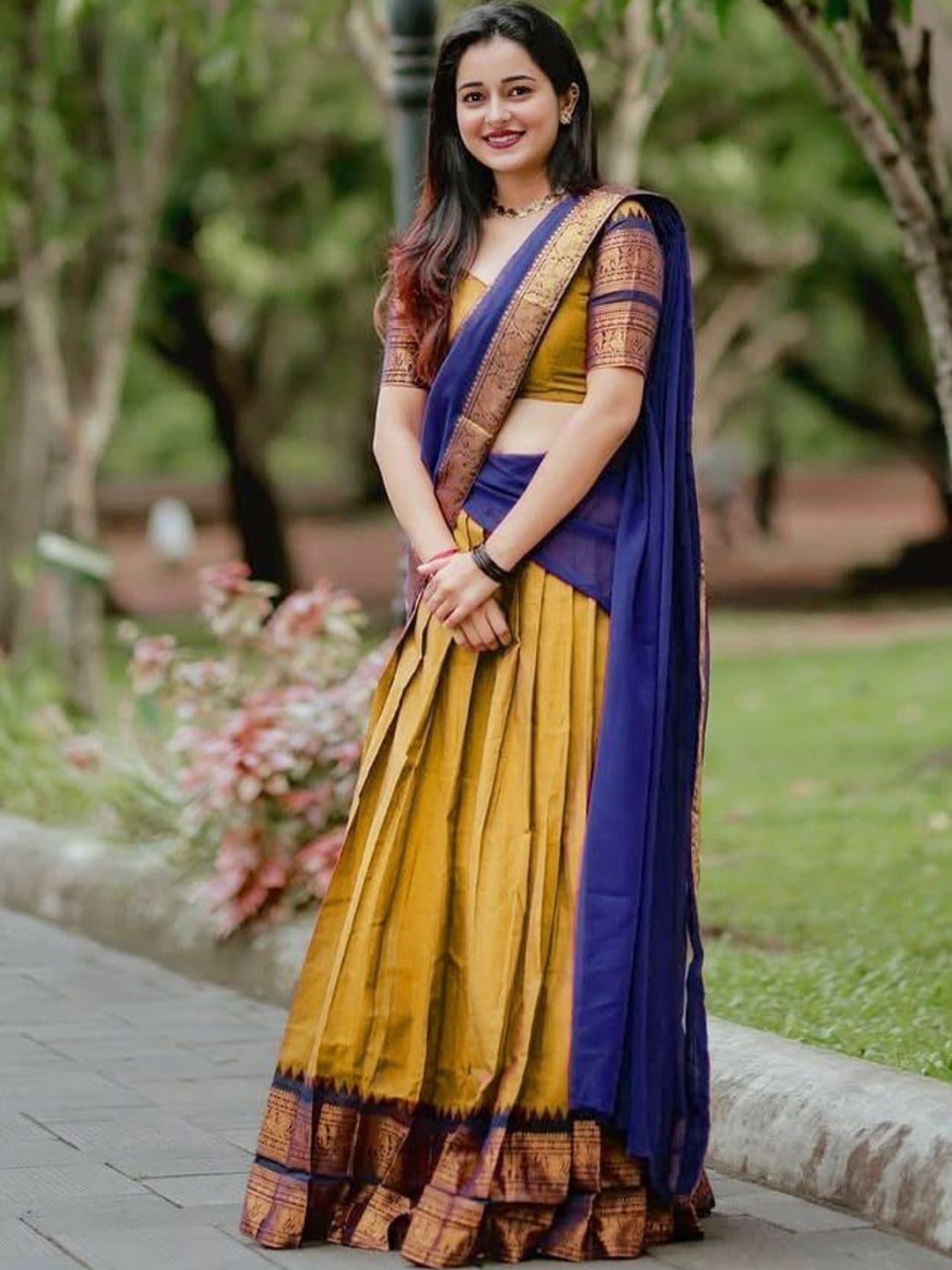 MANMOHITSAREE Unstitched Lehenga & Blouse With Dupatta - view 1