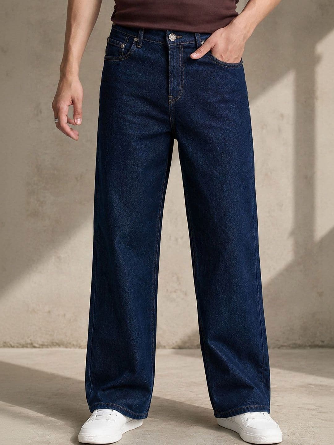 LEVORCE Men Relaxed Fit Mid-Rise Stretchable Denim Jeans - view 1