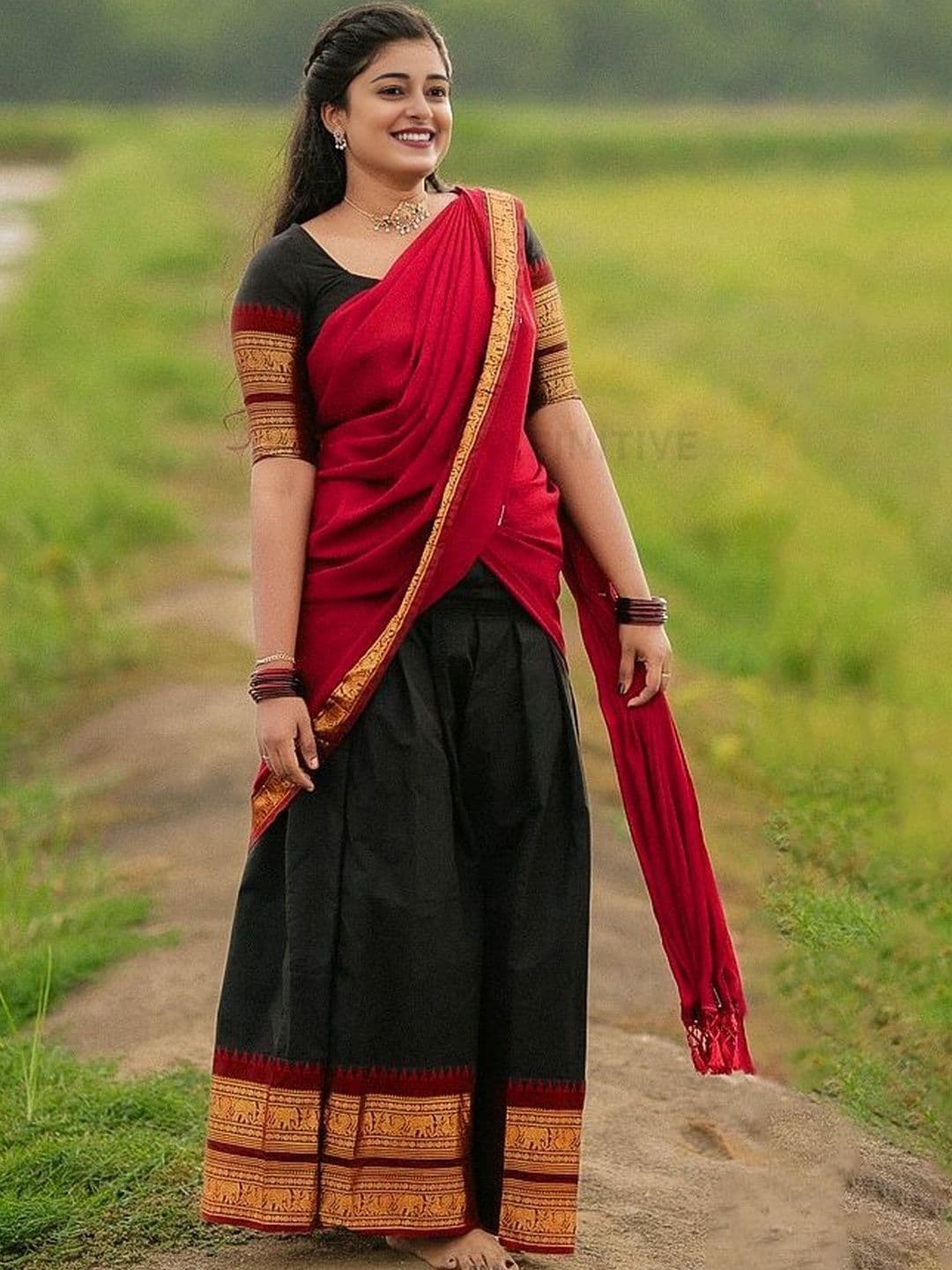 MANMOHITSAREE Unstitched Lehenga & Blouse With Dupatta - view 1