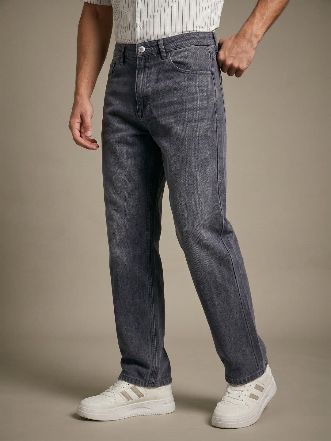 glitchez Men Straight Fit Mid-Rise Light Fade Jeans - view 1