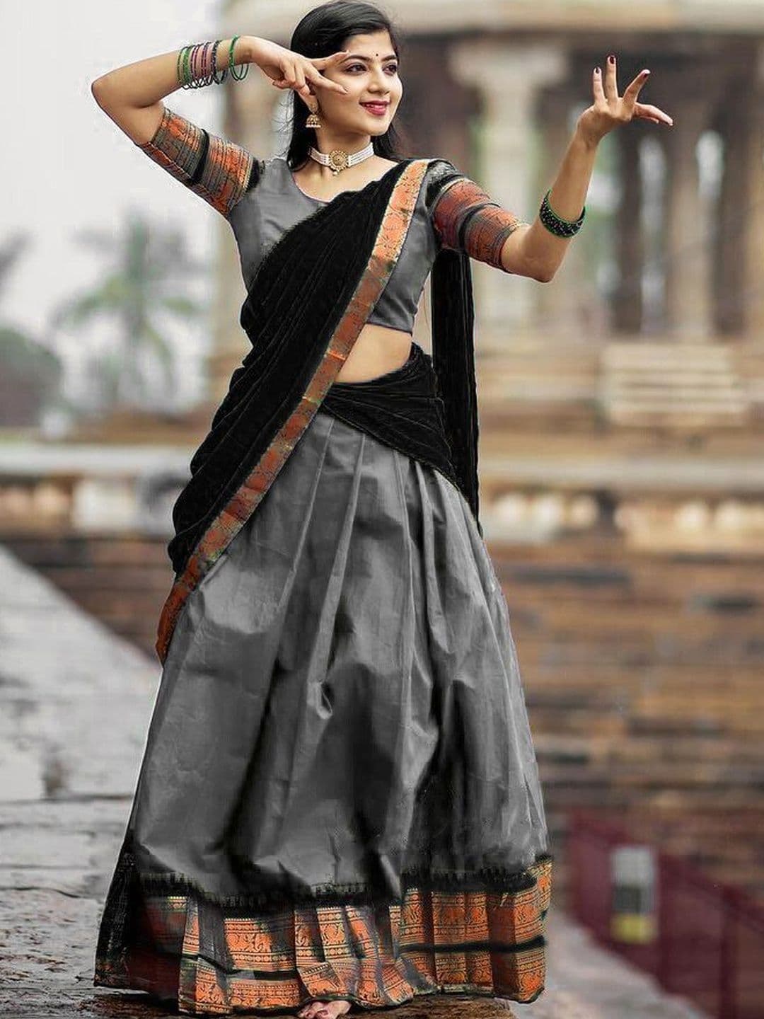 MANMOHITSAREE Unstitched Lehenga & Blouse With Dupatta - view 1