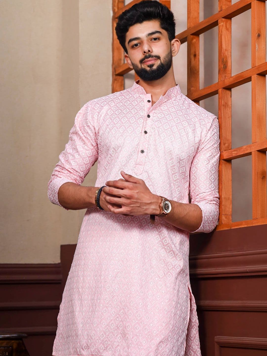 zommy Men Handloom Kurta - view 1
