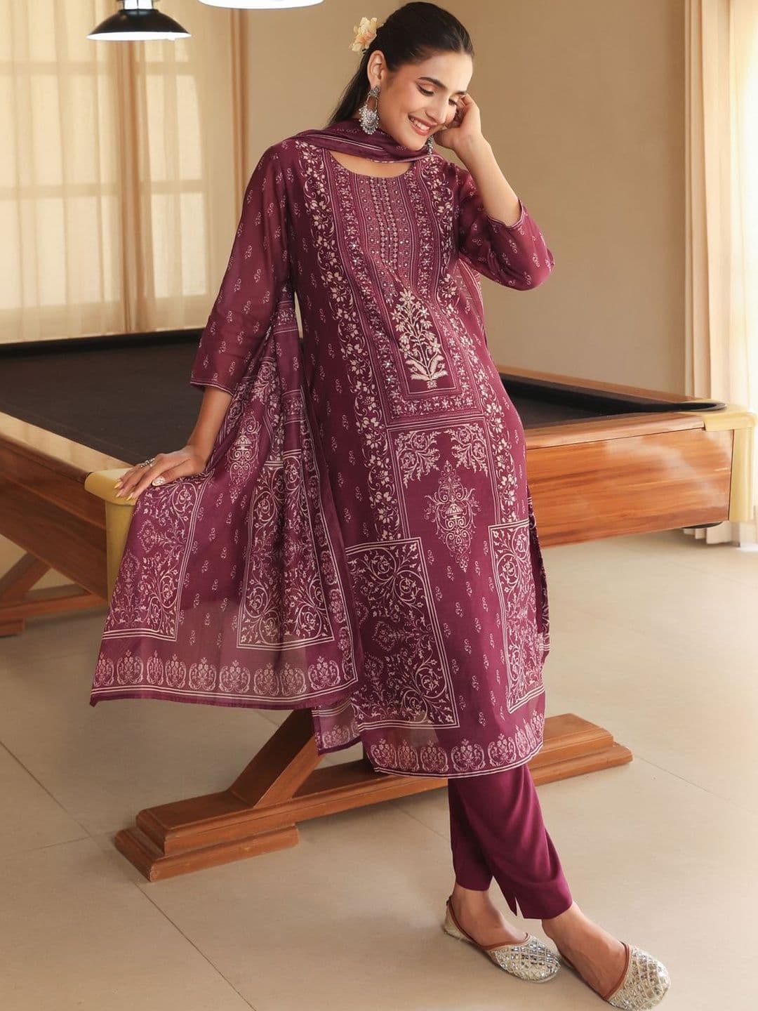Rain & Rainbow Women Ethnic Motifs Printed Regular Chanderi Cotton Kurta with Trousers - view 1
