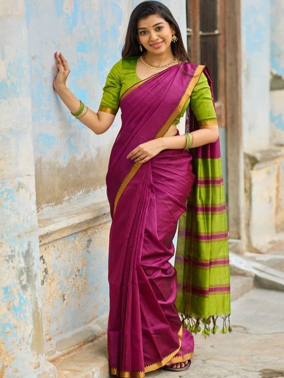 Sangria Woven Design Pure Linen Designer Saree - view 1