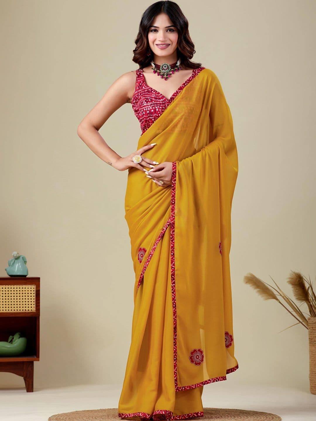 Looootnest Floral Embroidered Poly Georgette Saree - view 1