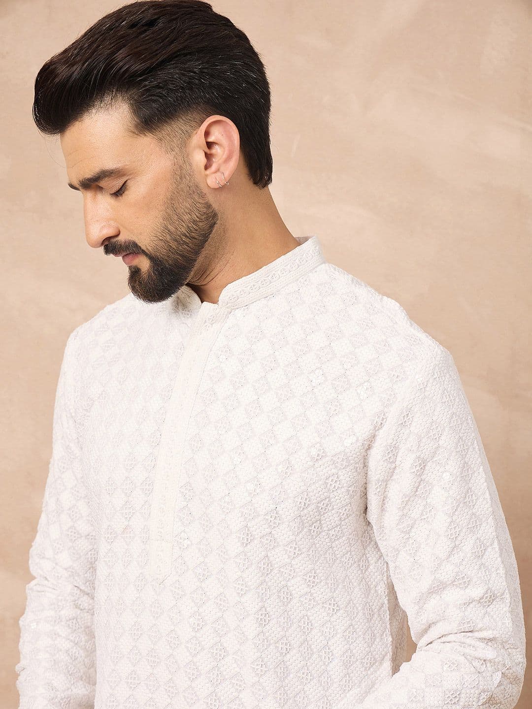House of Pataudi Men Embroidered Straight Kurta - view 1