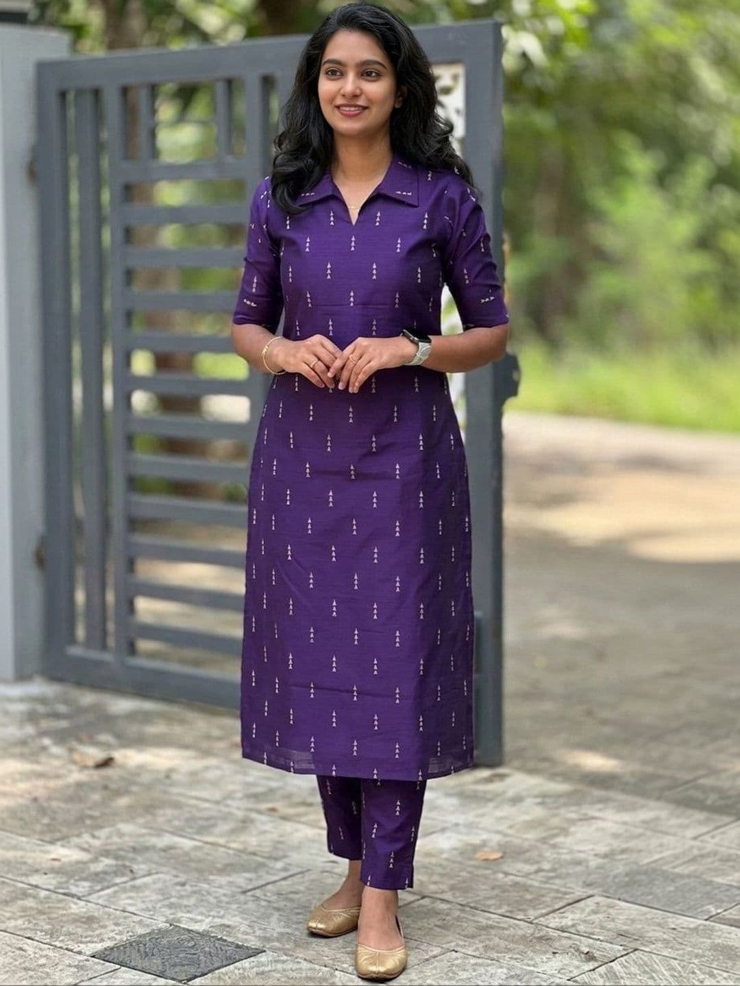 YAGNIK FASHION Women Printed Regular Kurta with Trousers - view 1