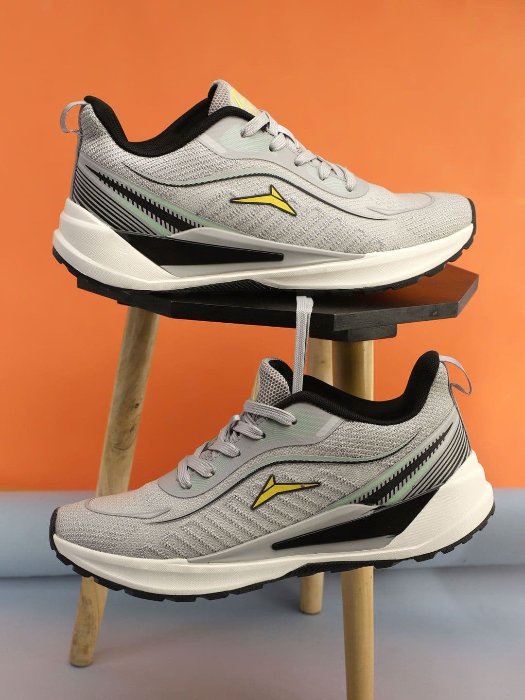 JQR Men Gunner Running Shoes - view 1