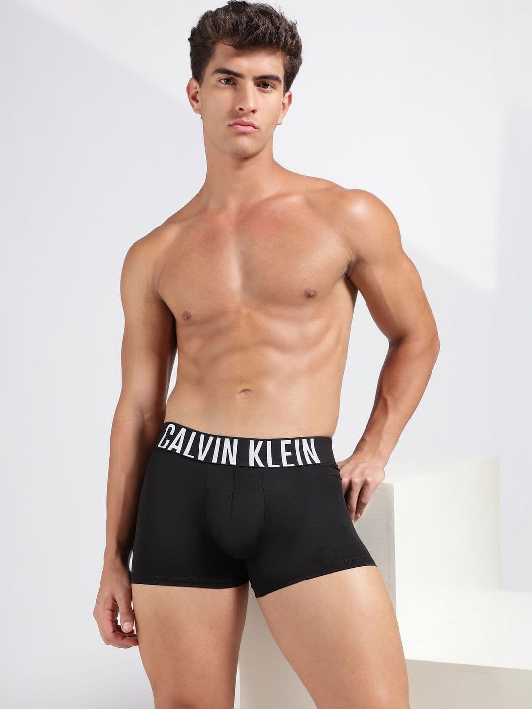 Calvin Klein Underwear Pack of 3 Solid Trunks - view 1