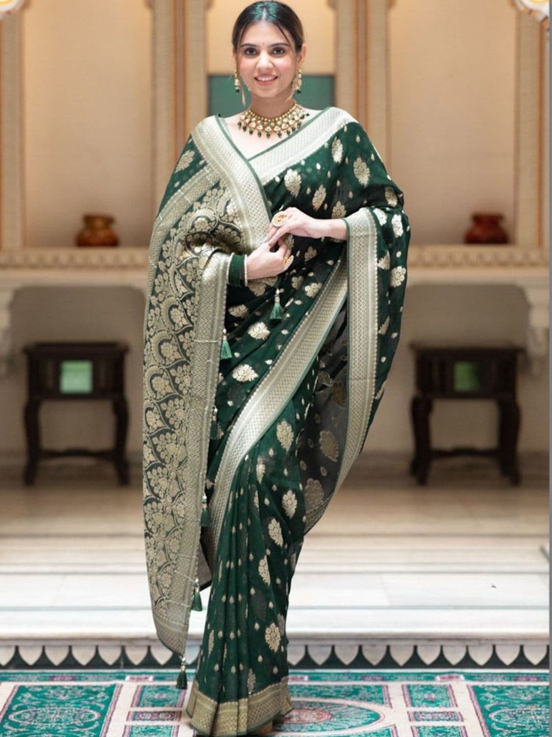 Sangria Woven Design Zari Silk Blend Designer Banarasi Saree - view 1