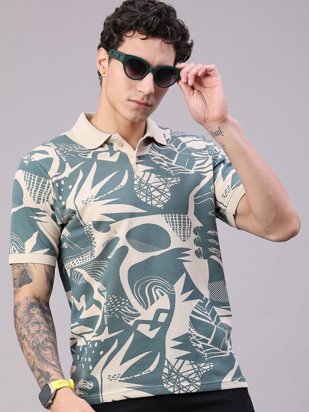 V-Mart Men Printed Polo Collar T-shirt - view 1