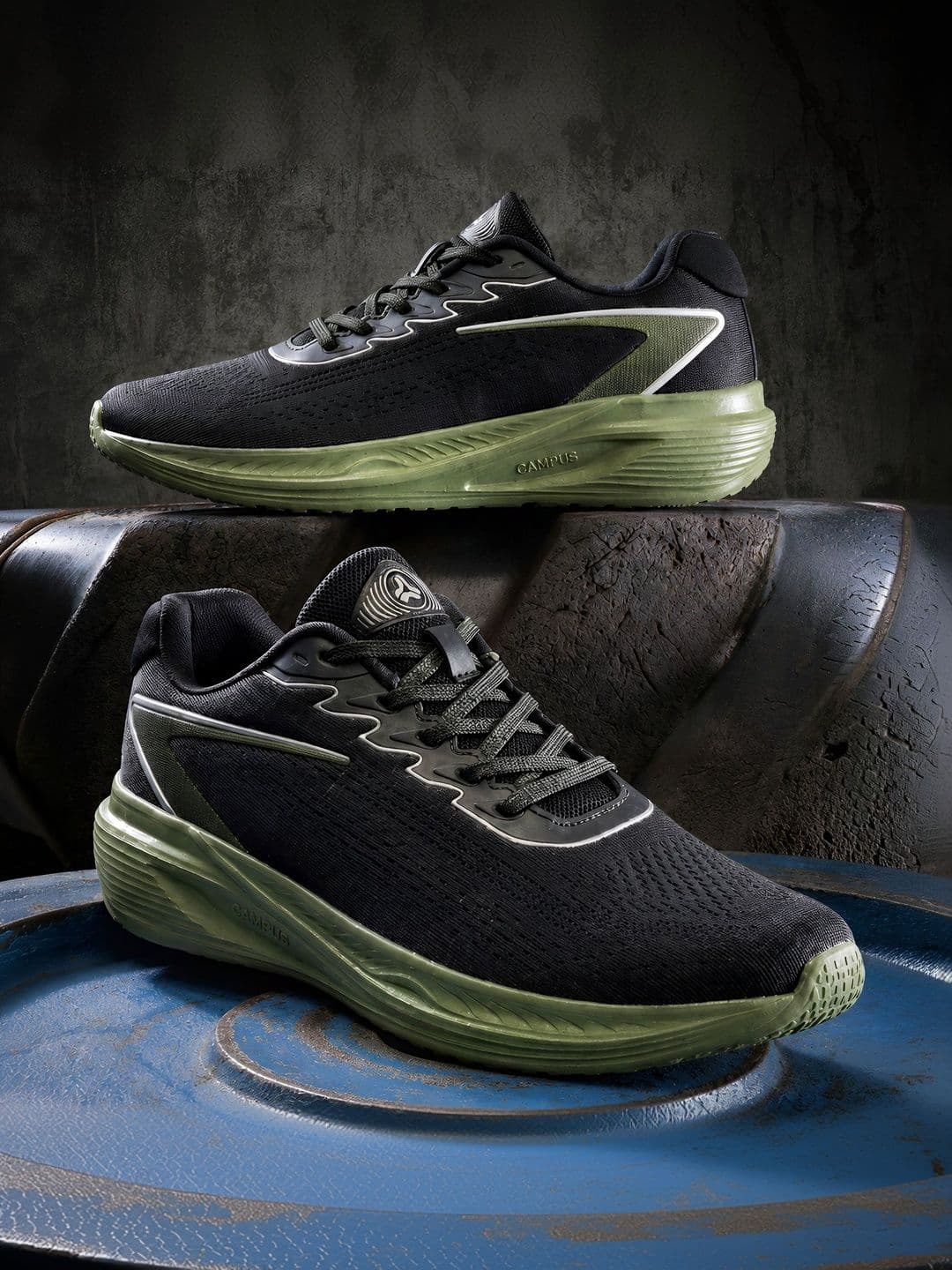 Campus 22G-13474 Men Mesh Running Non-Marking Shoes - view 1