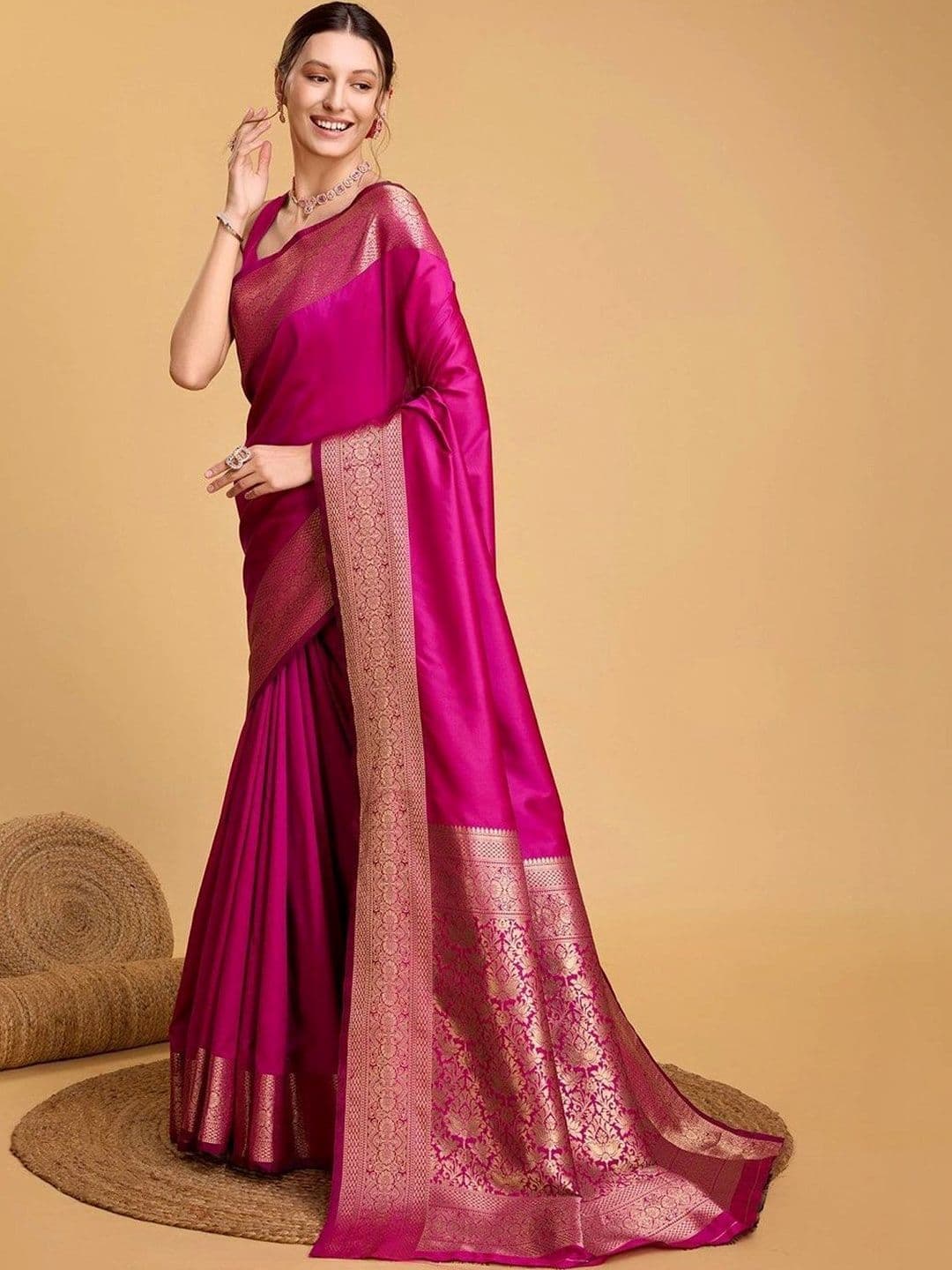 BAYAAN Ethnic Motifs Woven Design Zari Banarasi Saree - view 1