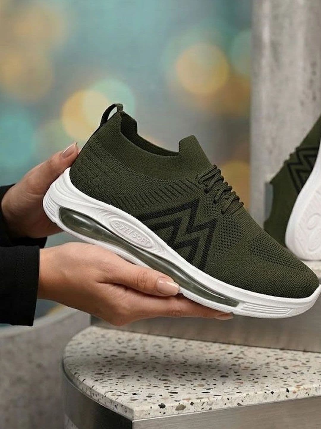 Roadster Women Mesh Running Non-Marking Shoes - view 1