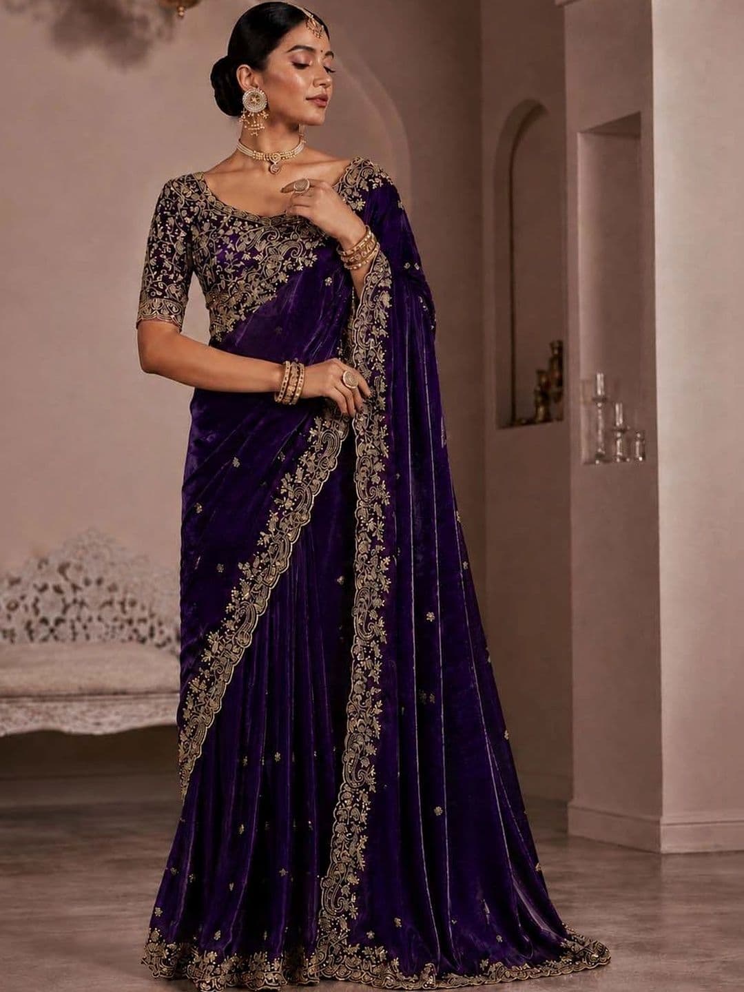 HERE&NOW Paisley Zari Satin Designer Saree - view 1