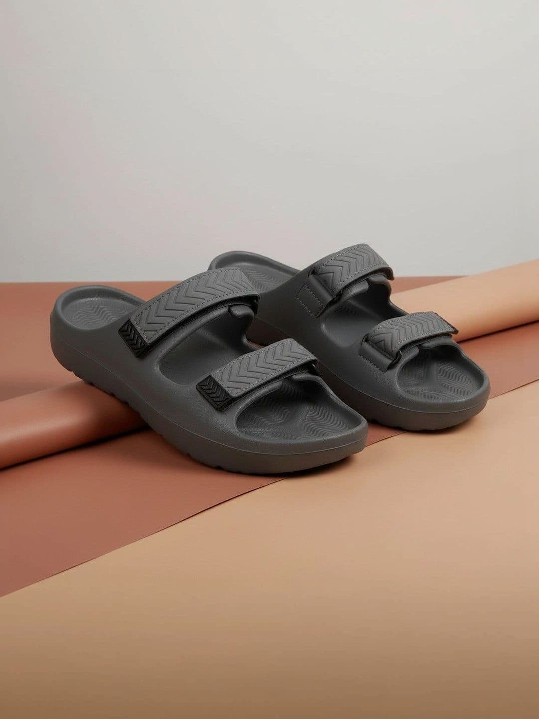 Smoothlite Men Sliders - view 1