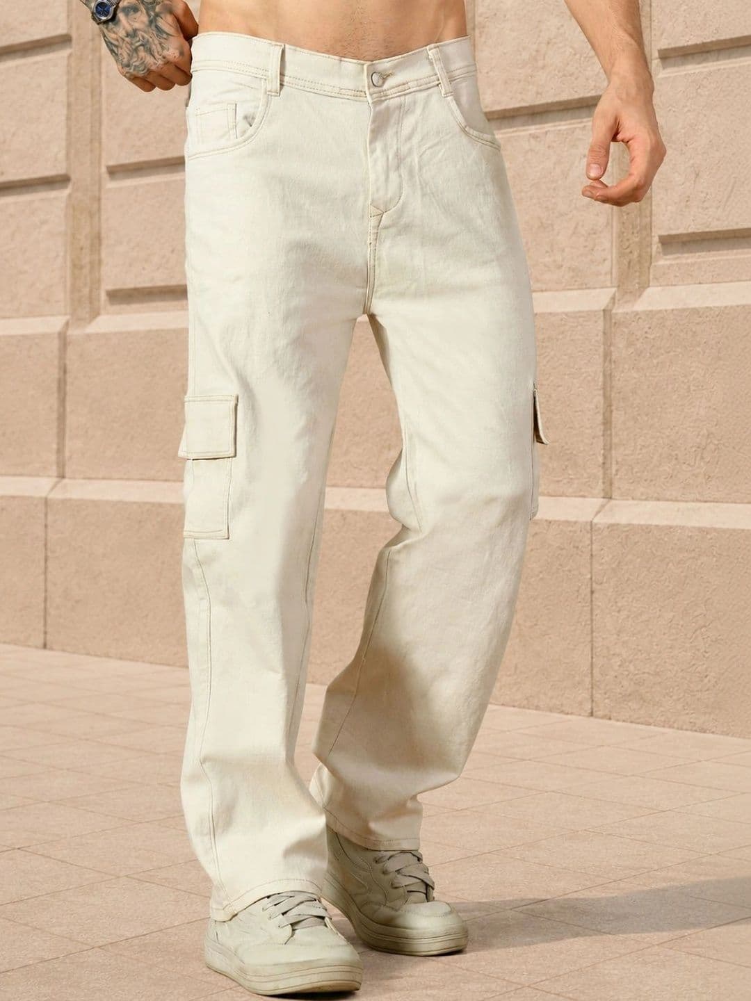 LINARIA Men Classic Relaxed Fit Mid-Rise Stretchable Jeans - view 1
