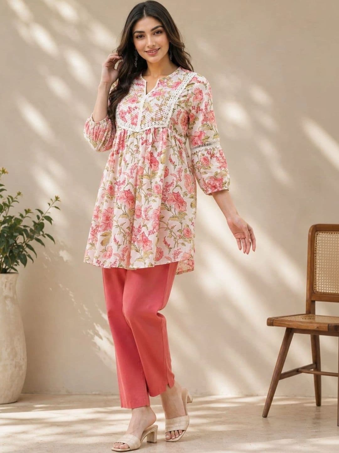 Charnest Women Floral Printed Floral Kurta - view 1