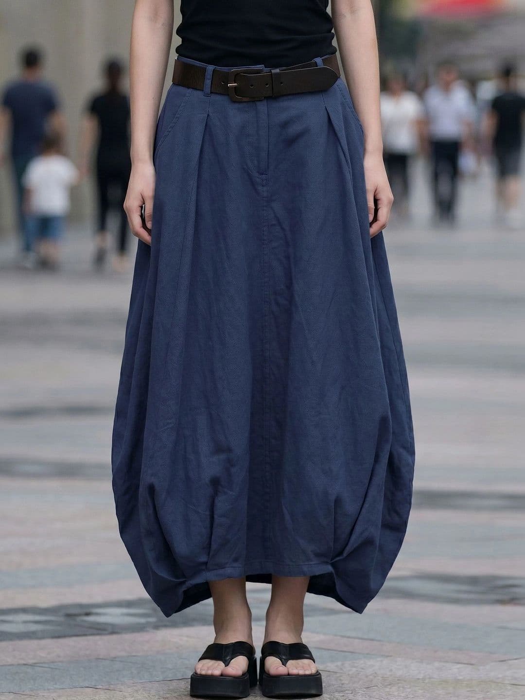 StyleCast x Revolte Women Midi Balloon Skirt - view 1