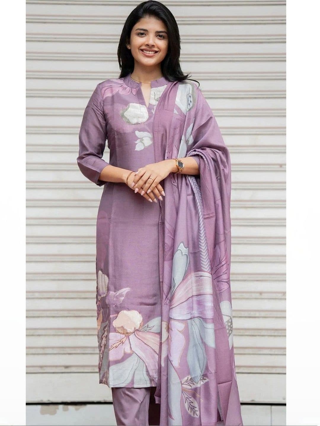 Sun Fashion And Lifestyle Women Floral Printed Regular Kurta with Trousers & With Dupatta - view 1