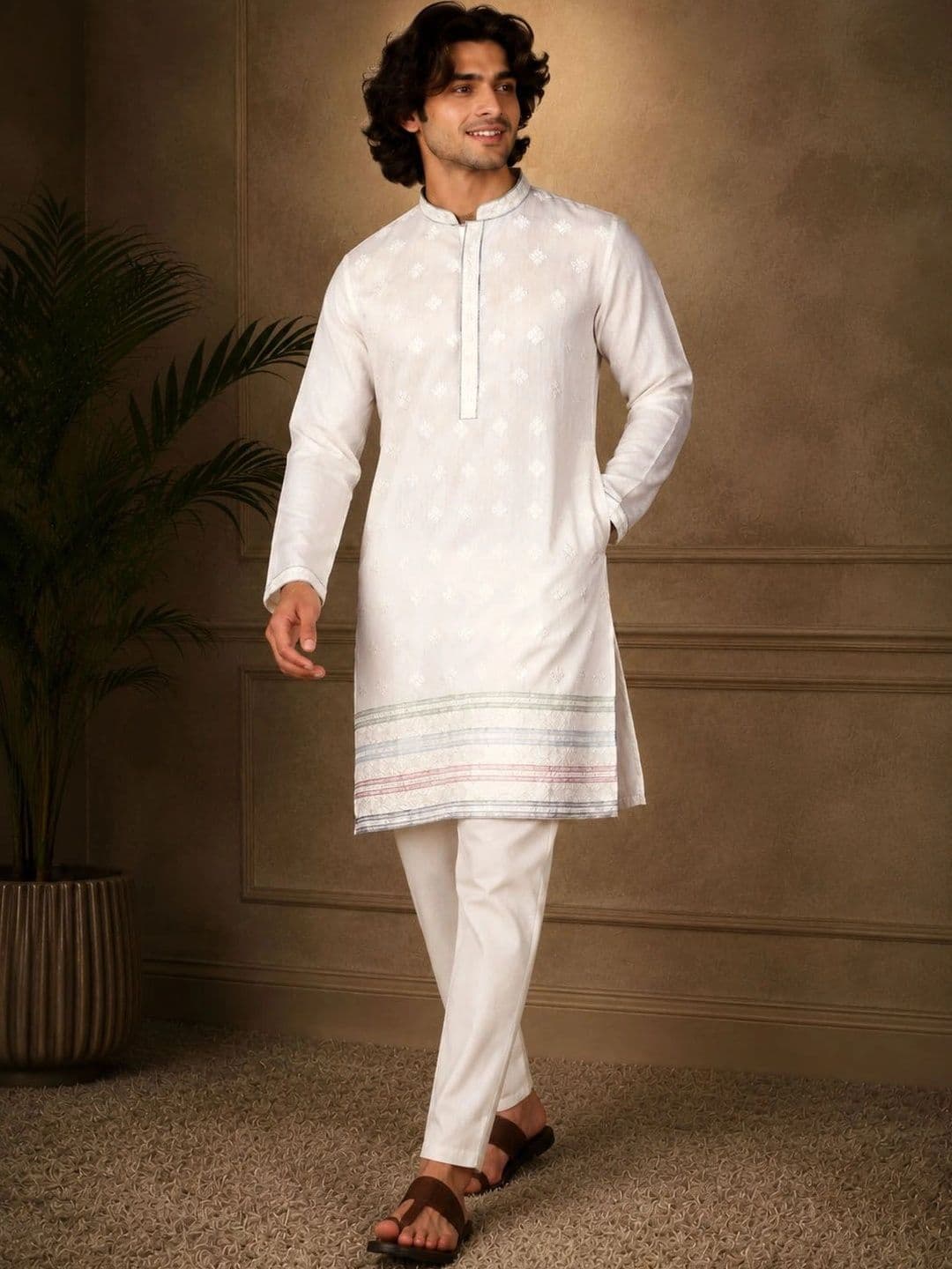 House of Pataudi Men Embroidered Thread Work Kurta - view 1
