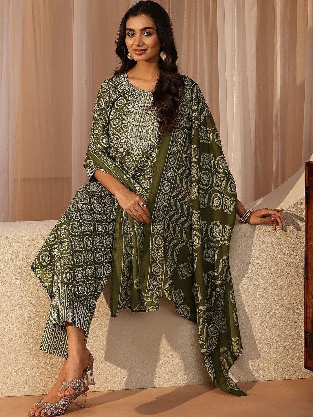 Gerua By Libas Green Ethnic Printed Cotton Blend Straight Suit Set - view 1