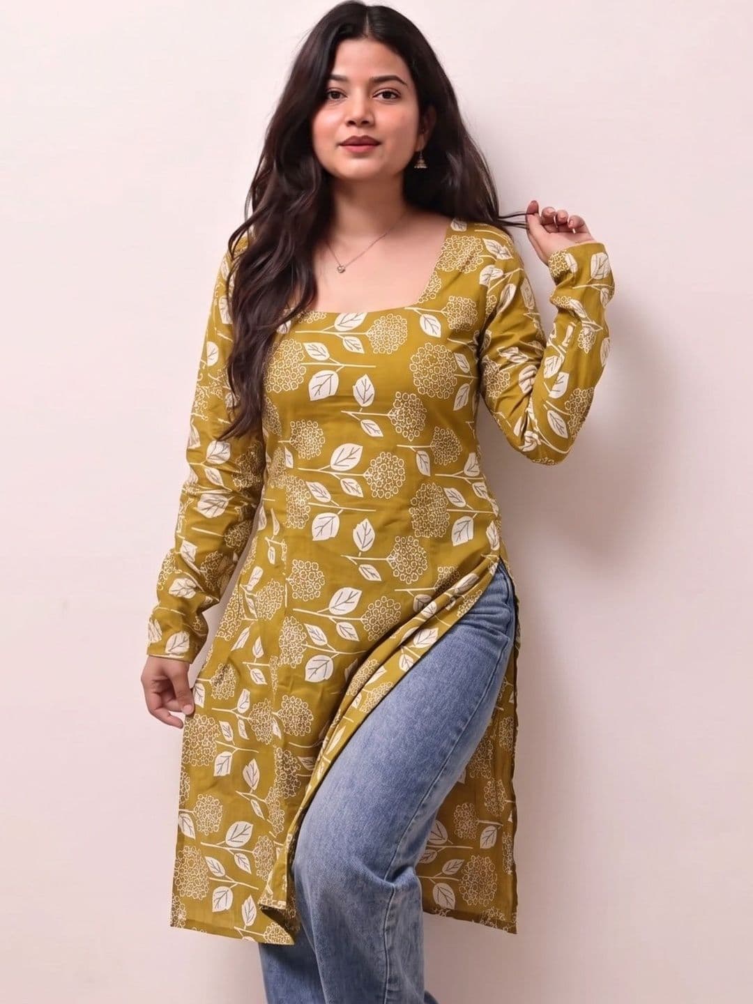 KATARA FASHION Women Floral Printed Kurta - view 1