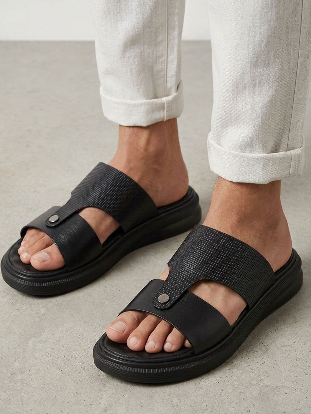 Carlton London Men Leather Comfort Sandals - view 1
