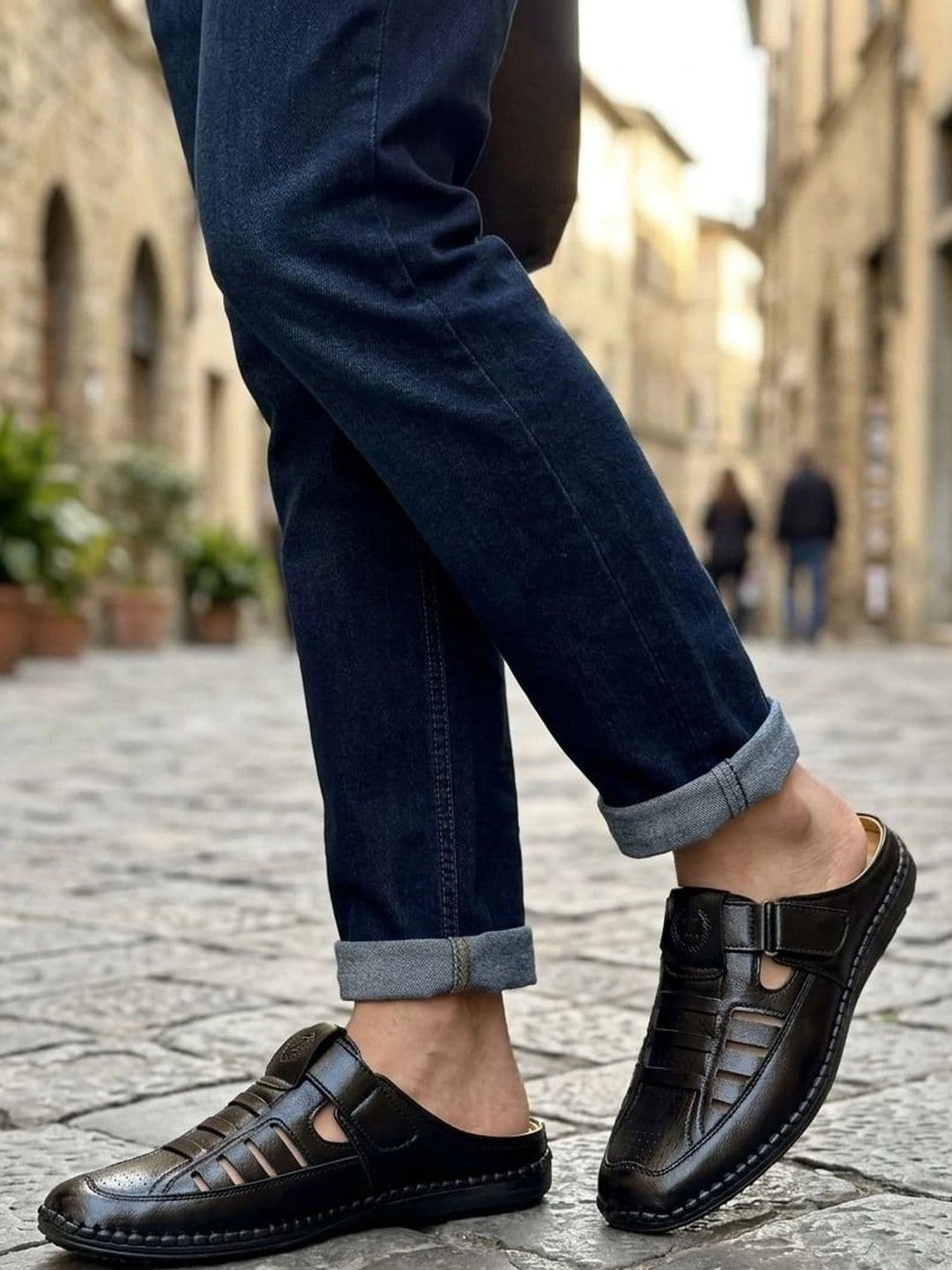 HERE&NOW Men Shoe-Style Sandals - view 1