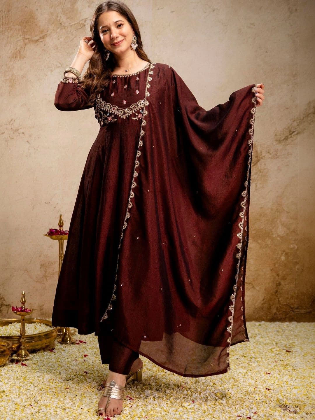 HERE&NOW Women Ethnic Motifs Embroidered Empire Thread Work Dupion Silk Kurta with Trousers & With Dupatta - view 1