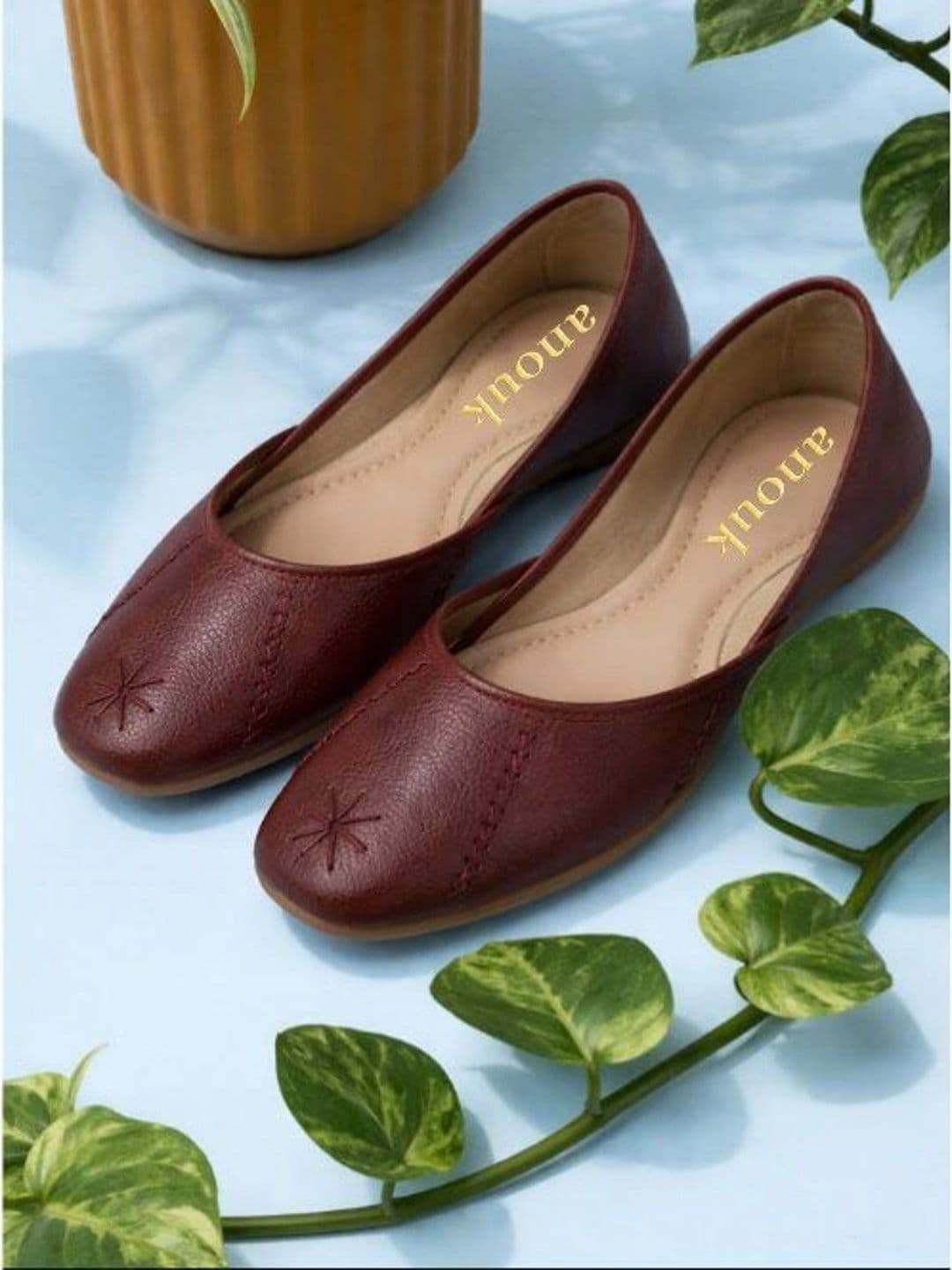 Anouk Women Textured Ethnic Mojaris with Embroidered Flats - view 1
